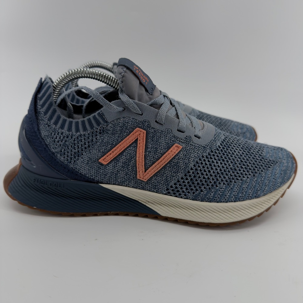New Balance FuelCell Echo Blue Pink Running Shoes Womens 9‎ Gum Sole